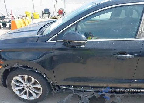 2018 Lincoln Mkc Select z USA, uszkodzony, nr VIN 5LMCJ2D91JUL30862